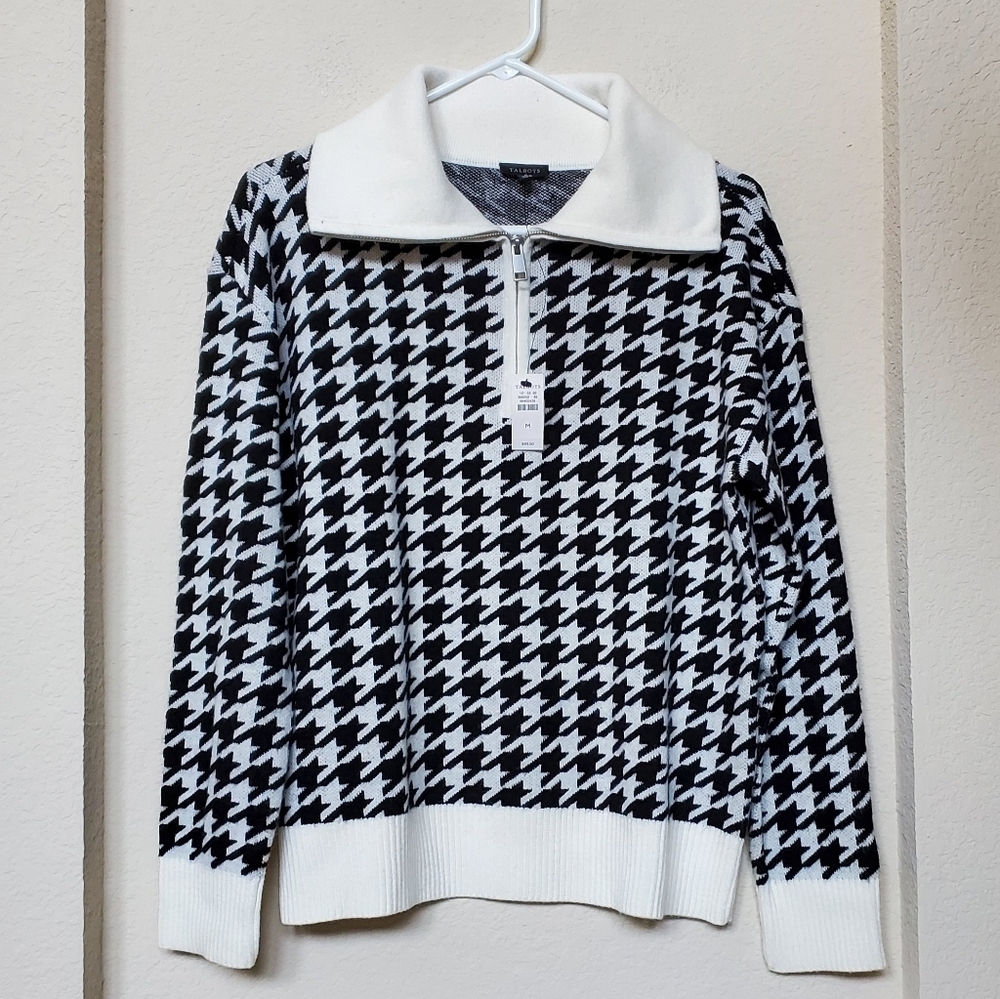 Talbots Monochrome Houndstooth Knit Sweater. Size Medium